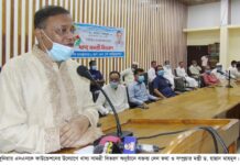 টেলিভিশনের পর্দায় দেখা গেলেও তারা জনগণের পাশে নেই- তথ্য ও সম্প্রচার মন্ত্রী